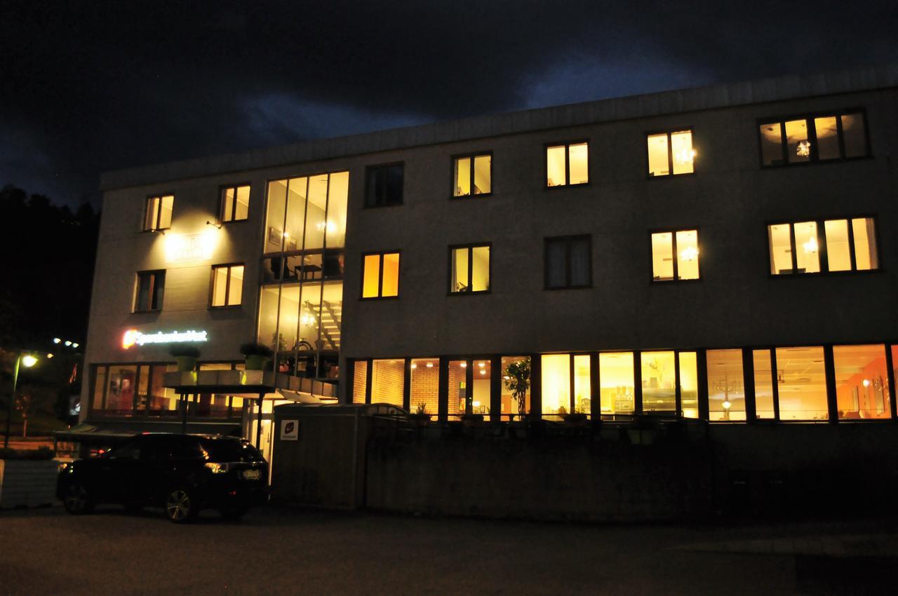Suldal Hotell Sand  Extérieur photo